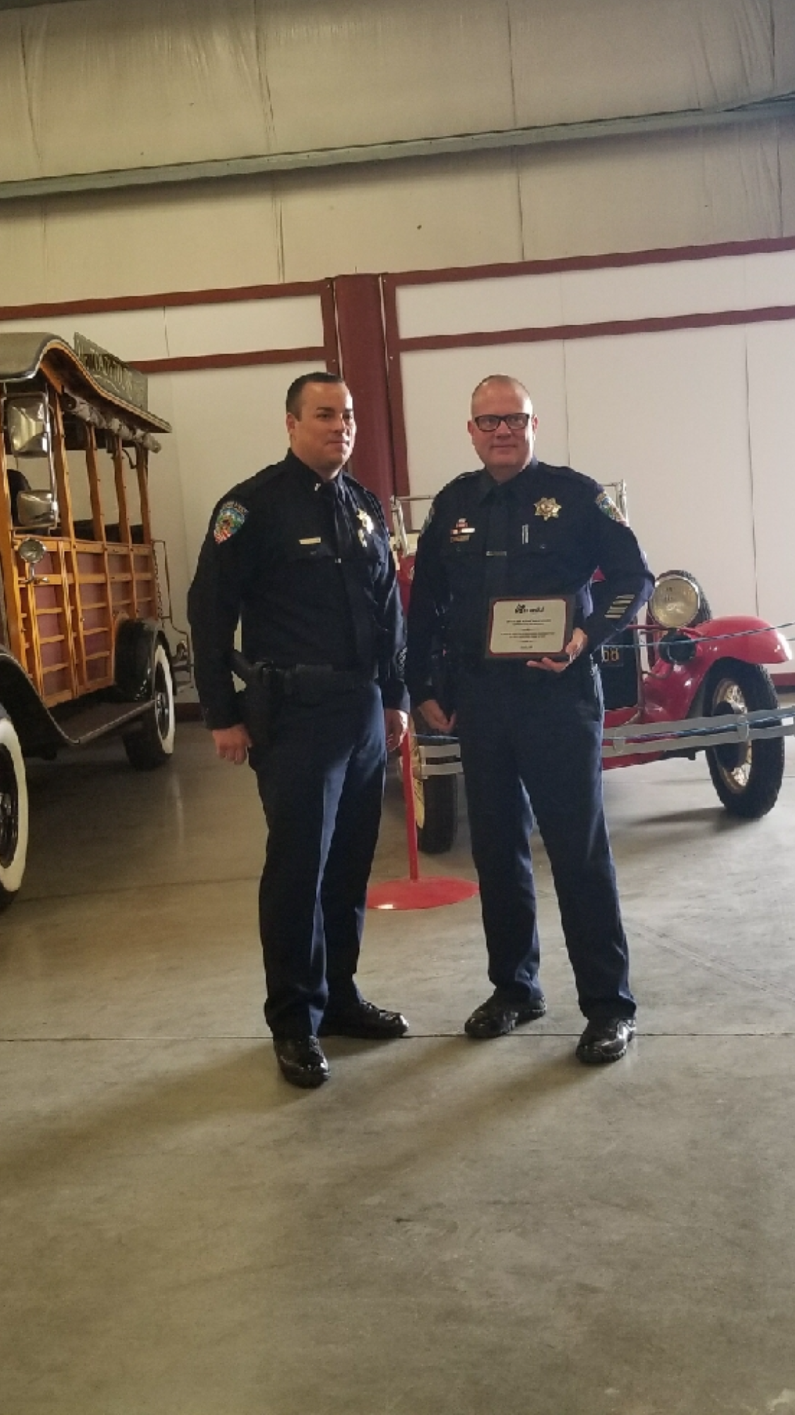 You are currently viewing Clovis Police Officer Mark Bradford Earns State MADD Award