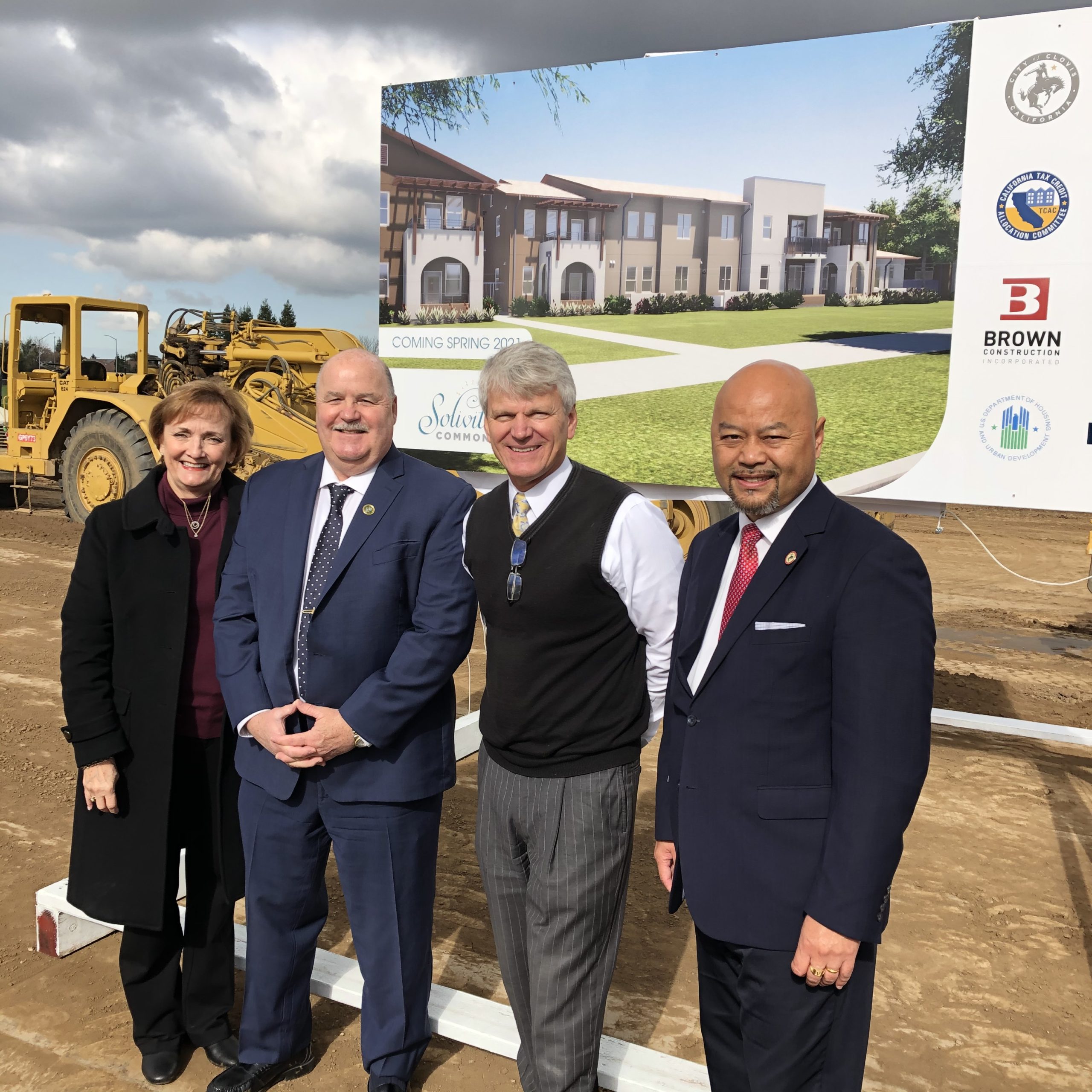 Read more about the article Members of Clovis City Council join Fresno Housing Authority at Groundbreaking of New Project